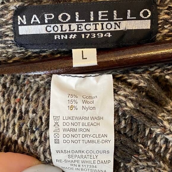 Napoliello Men’s Wool Blend Brown V Neck Sweater size Large - Picture 4 of 4